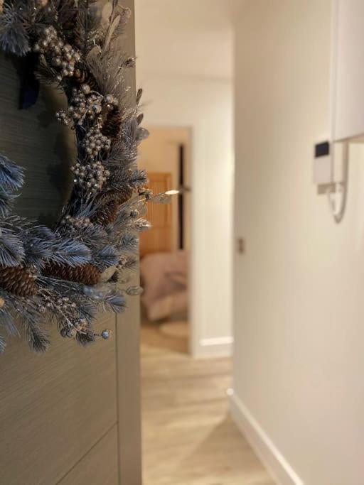 The Pad By The Beach Penthouse Apartment With Sunset And City Views Борнмът Екстериор снимка